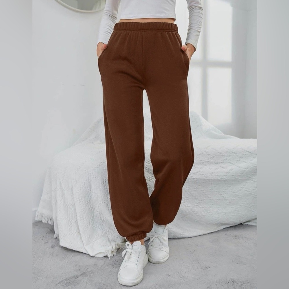 Solid Elastic Waist Slant Pocket Sweatpants